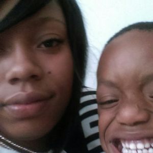 Meet your Posher, Stoni